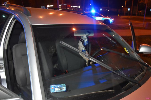Volkswagenem wjechał w ogrodzenie