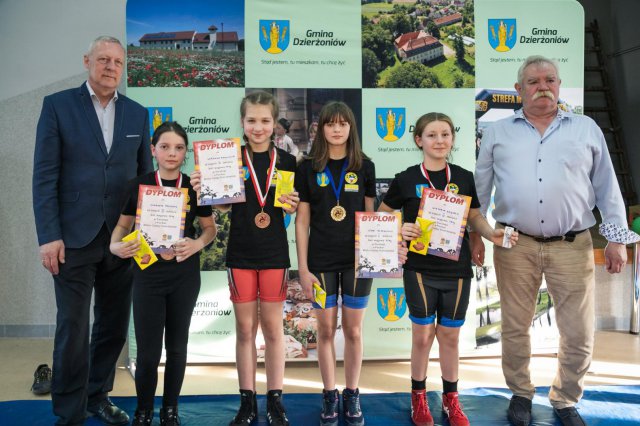 Zawody zapaśnicze o Puchar Wójta Gminy Dzierżoniów
