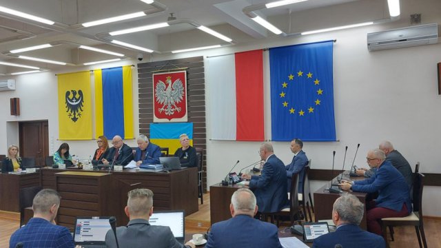 Sesja Rady Powiatu Dzierżoniowskiego