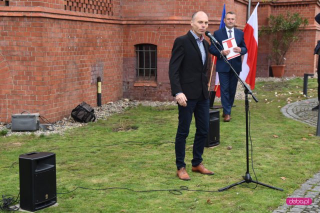 Otwarto park lapidarium przy Muzeum Miejskim Dzierżoniowa