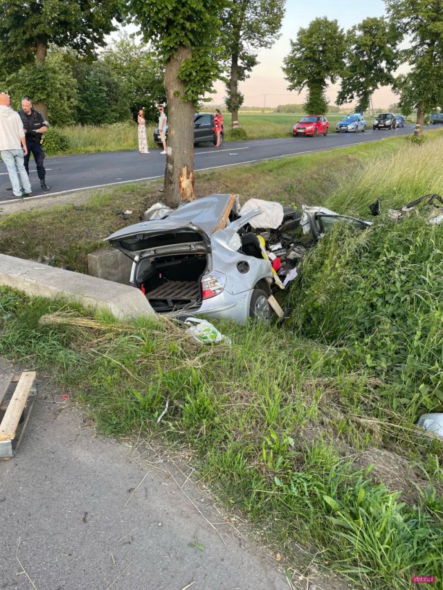 Zdjęcia Czytelnika Doba.pl z wypadku w Nowiźnie