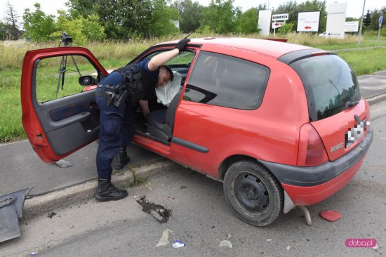 Pijany obywatel Ukrainy spowodował kolizję. Obywatelskie zatrzymanie!