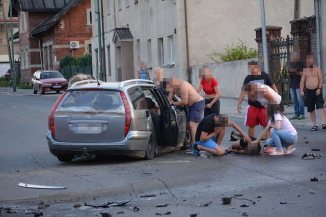 Wypadek na ulicy Waryńskiego w Bielawie 