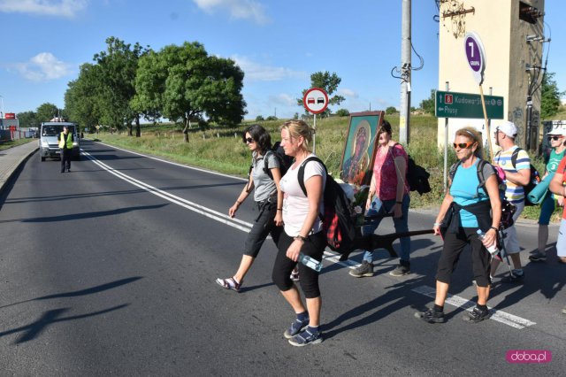 Piesza Pielgrzymka Diecezji Świdnickiej w gminie Łagiewniki