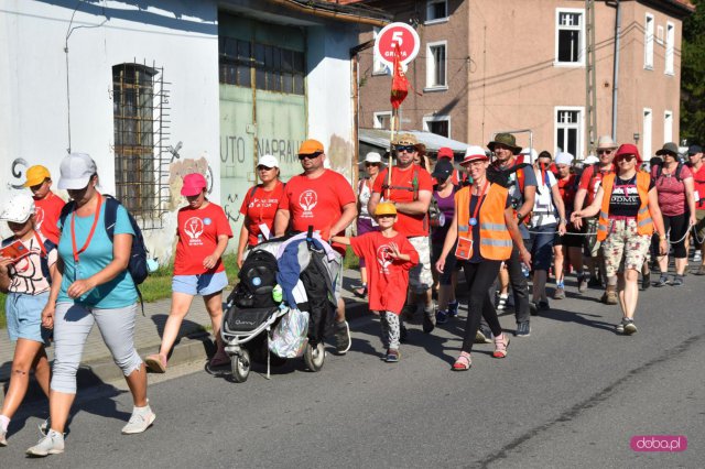 Piesza Pielgrzymka Diecezji Świdnickiej w gminie Łagiewniki