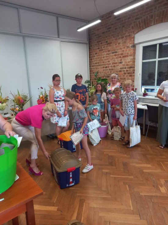 Łagiewniki: rozstrzygnięto konkurs na bukiet z domowego ogródka W stylu naszych prababek