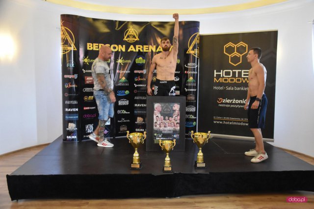 Ważenie przed Bebson Arena VI