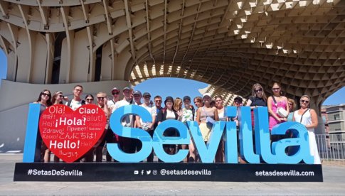 Uczniowie “Ekonomika” na praktykach w Sevilli