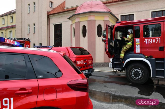 Pożar domu przy ul. Nowowiejskiej w Dzierżoniowie