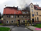 Pożar domu przy ul. Nowowiejskiej w Dzierżoniowie