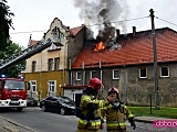 Pożar domu przy ul. Nowowiejskiej w Dzierżoniowie