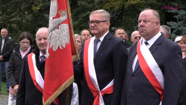Upamiętnili 83. rocznicę napaści Związku Radzieckiego na Polskę w Dzierżoniowie