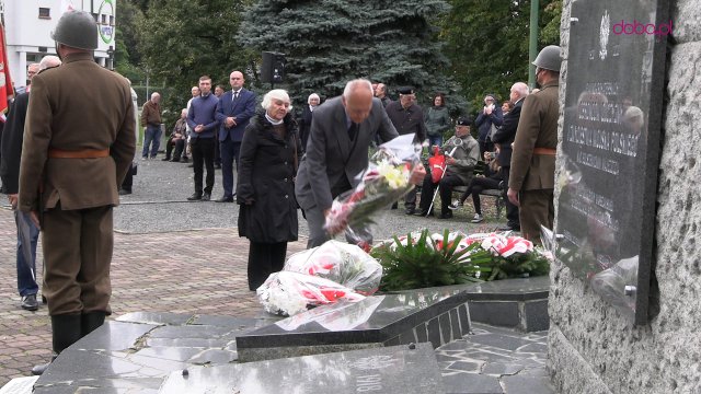 Upamiętnili 83. rocznicę napaści Związku Radzieckiego na Polskę w Dzierżoniowie