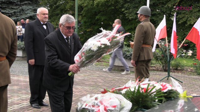 Upamiętnili 83. rocznicę napaści Związku Radzieckiego na Polskę w Dzierżoniowie