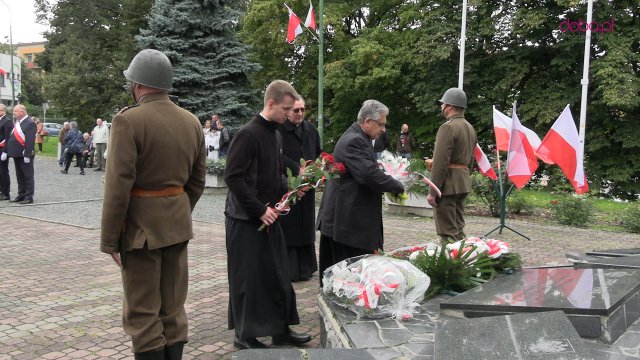 Upamiętnili 83. rocznicę napaści Związku Radzieckiego na Polskę w Dzierżoniowie
