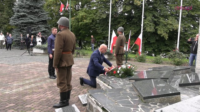 Upamiętnili 83. rocznicę napaści Związku Radzieckiego na Polskę w Dzierżoniowie