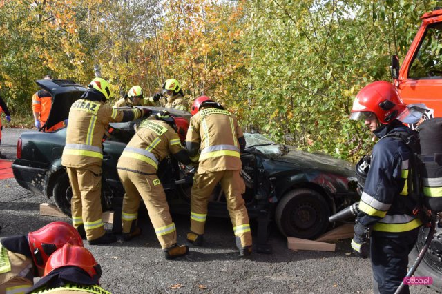 Ćwiczenia straży pożarnej w powiecie dzierżoniowskim