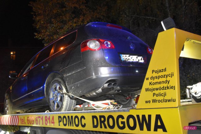 Volkswagenem wjechał w ogrodzenie