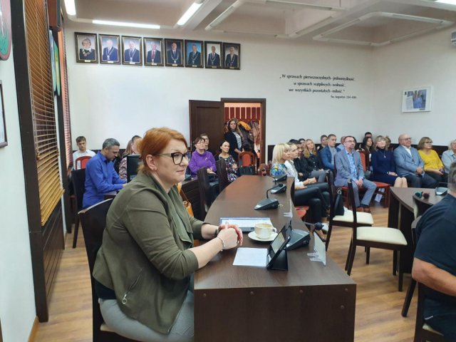 Sesja Rady Powiatu Dzierżoniowskiego