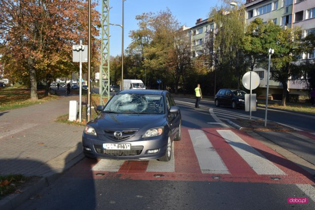 Zderzenie mazdy z rowerzystą w Dzierżoniowie