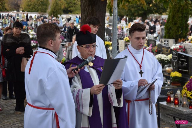 cmentarz w Pieszycach