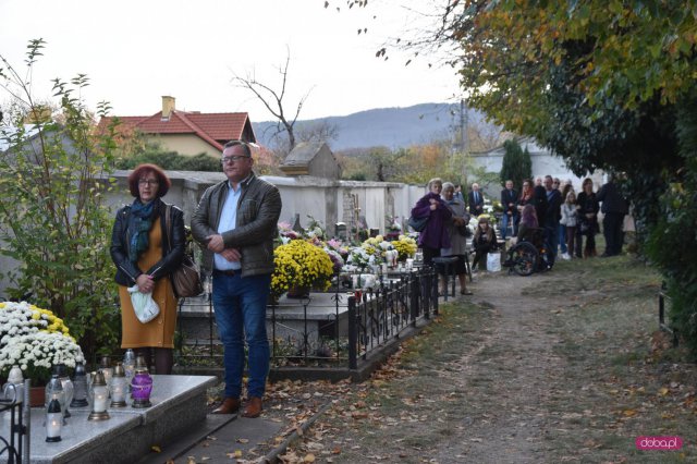 cmentarz w Pieszycach