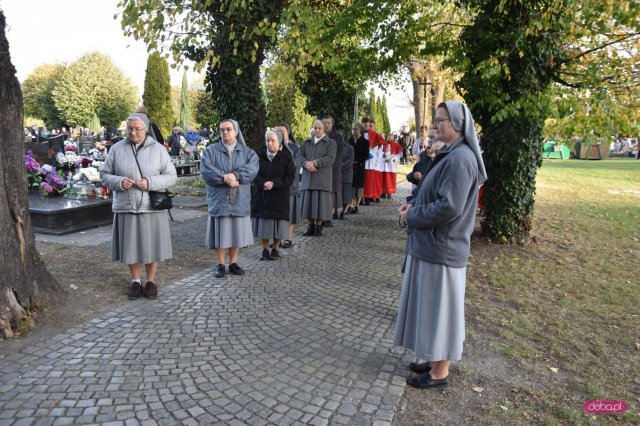 cmentarz w Pieszycach