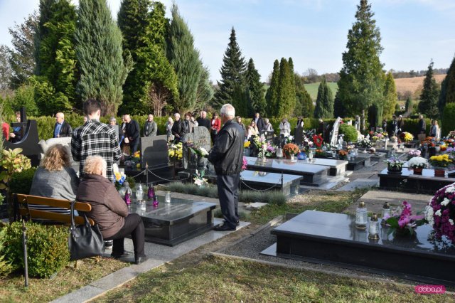 cmentarz w Pieszycach