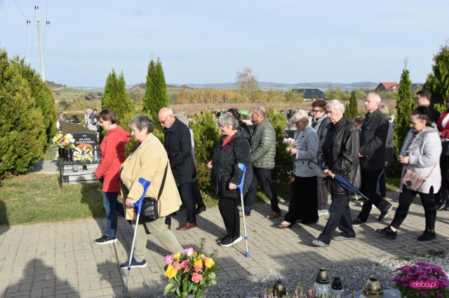 cmentarz w Pieszycach
