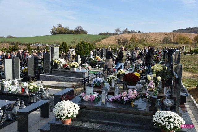 cmentarz w Pieszycach