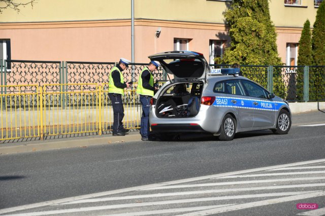 Potrącił kobietę na pasach i uciekł