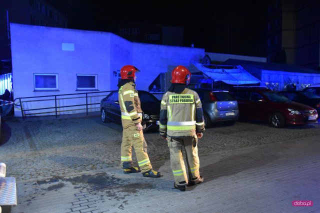 Pożar przy byłej restauracji na os. Tęczowym w Dzierżoniowie