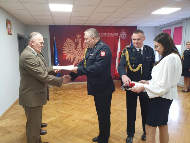 Uroczystość w Komendzie Powiatowej Straży Pożarnej w Dzierżoniowie
