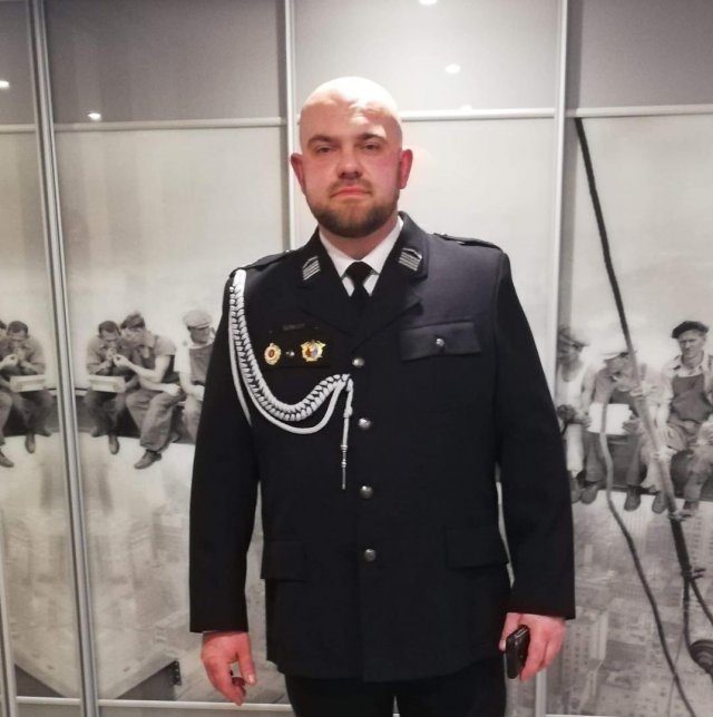 Melduje Piotr Szmidt