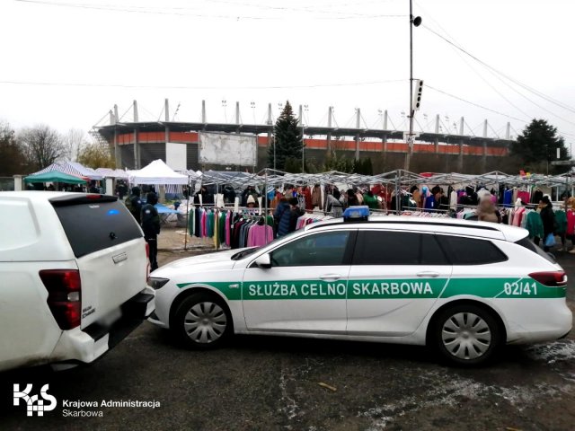 KAS kontroluje targowiska