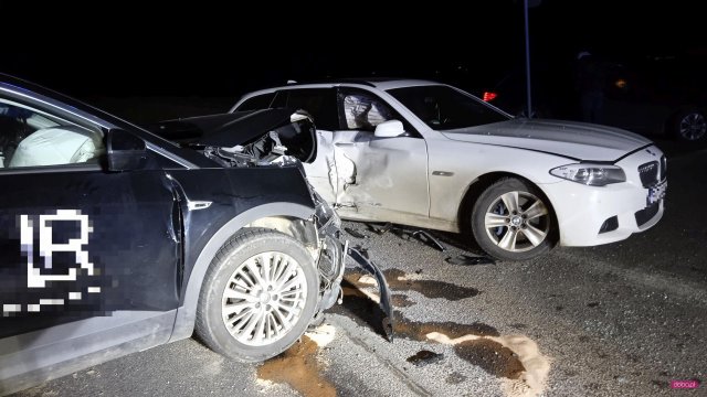 Zderzenie bmw z oplem na drodze Świdnica-Dzierżoniów