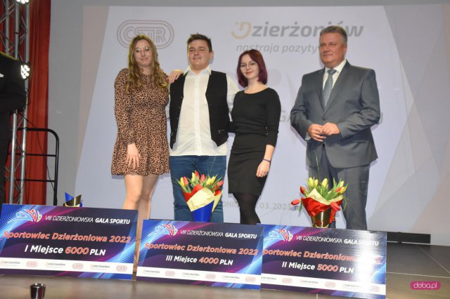 Dzierżoniów: Dominacja zapasów. Mariusz Konieczny Sportowcem 2022 Roku!