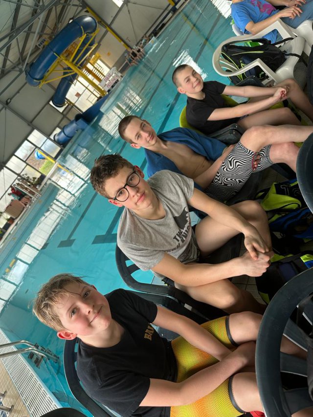 KS BALTI: 12 medali na Drużynowych Mistrzostwach Młodzików 12-13 lat w Pływaniu