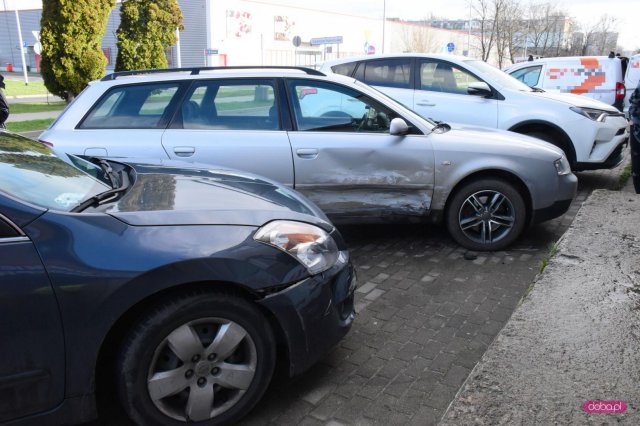 Zderzenie trzech aut na Diorowskiej w Dzierżoniowie