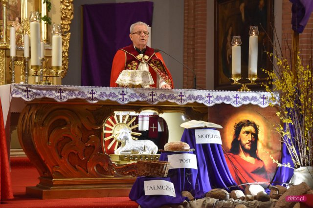 Droga Krzyżowa ulicami Pieszyc