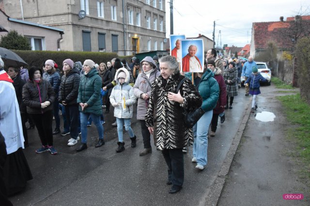 Droga Krzyżowa ulicami Pieszyc