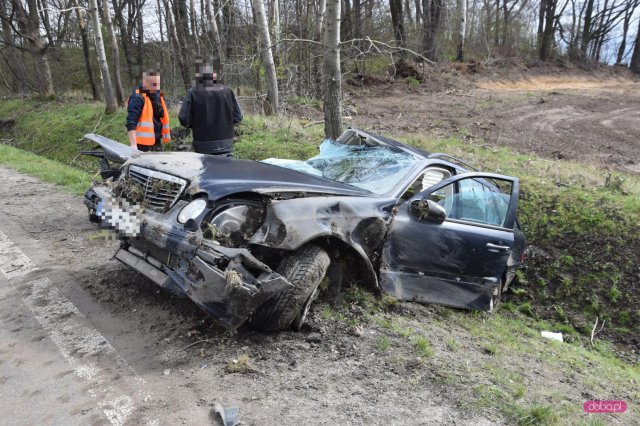 Wypadek na drodze Dobrocin - Dzierżoniów 