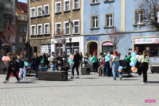 Młodzieżowy happening w Dzierżoniowie