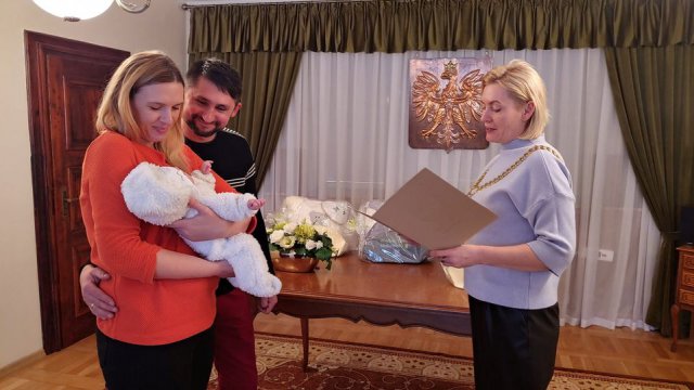 Wyprawki dla nowo narodzonych dzieci w gminie Łagiewniki