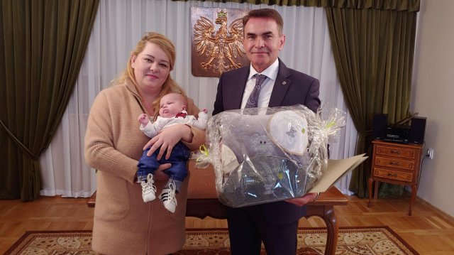 Wyprawki dla nowo narodzonych dzieci w gminie Łagiewniki