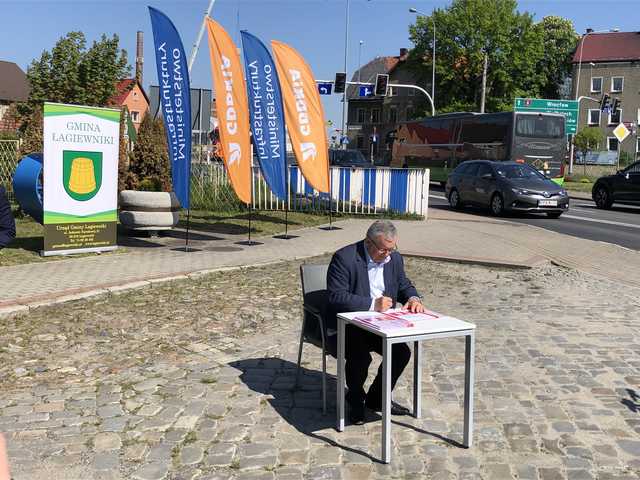 Minister infrastruktury w Łagiewnikach w sprawie S8