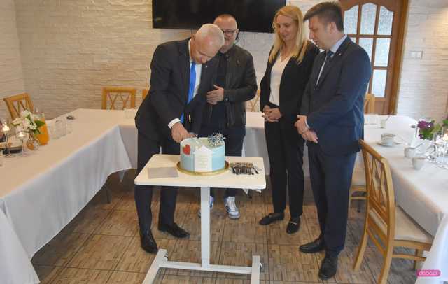 Ministrowie z wizytą w Bielawie. 4 mln zł na remont mieszkań