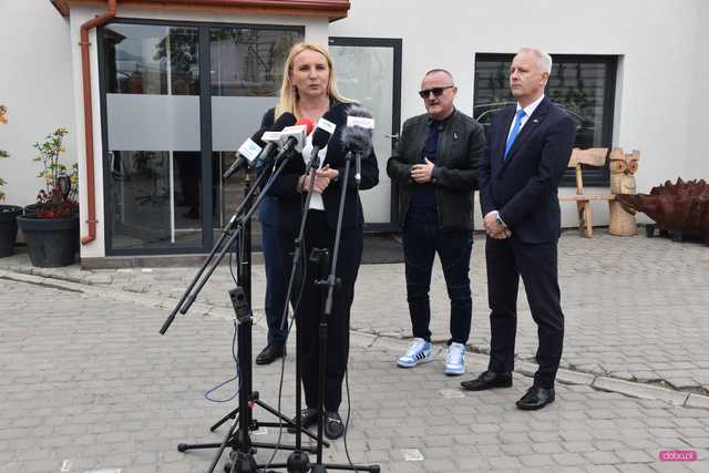 Ministrowie z wizytą w Bielawie. 4 mln zł na remont mieszkań