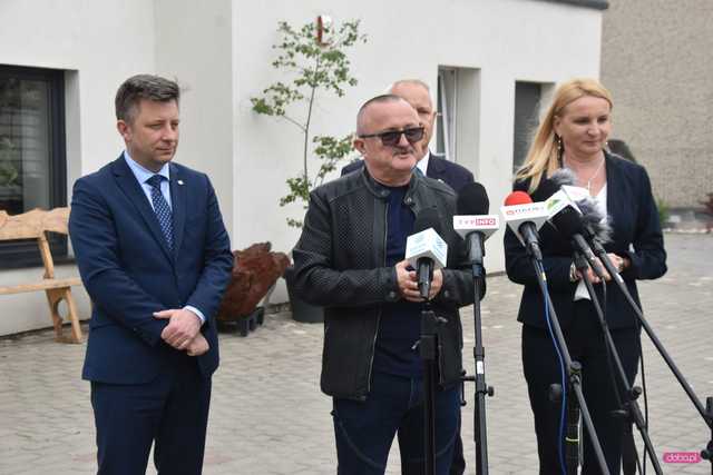 Ministrowie z wizytą w Bielawie. 4 mln zł na remont mieszkań