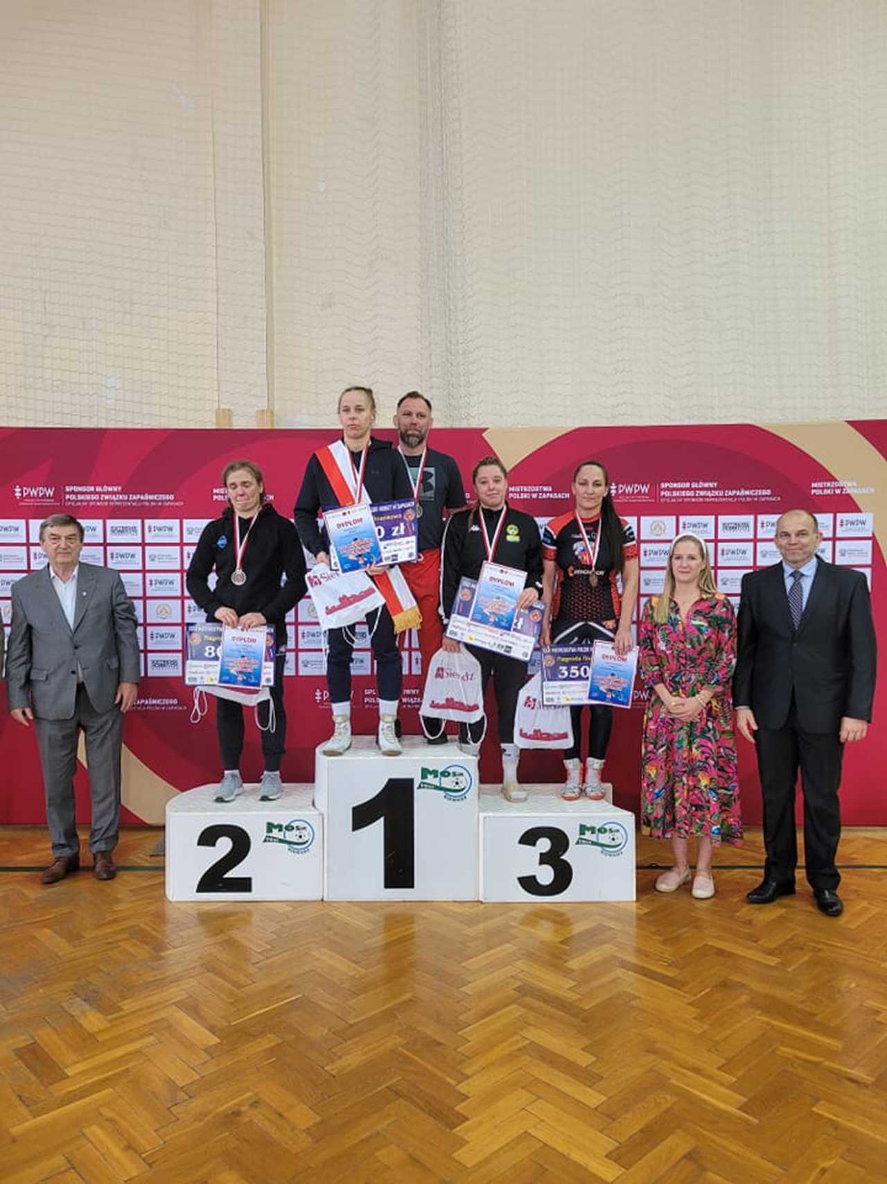 Paulina Martyka z brązowym medalem Mistrzostw Polski Seniorek w zapasach kobiet 